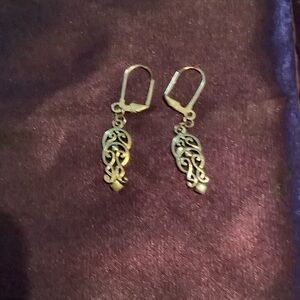 Elegant Filigree Drop Earrings - silver Tone